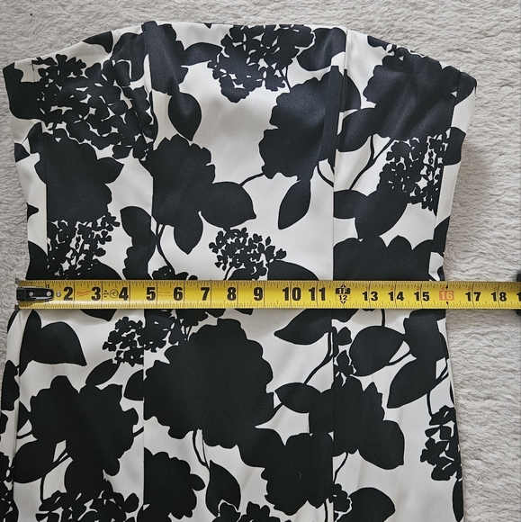 Scott McClintock Vintage Y2K Black and White Floral Evening Gown Size 6 - Picture 3 of 9